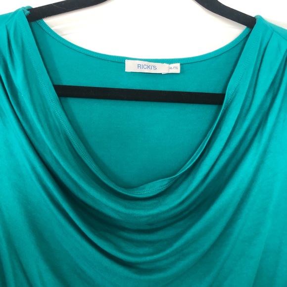 Ricki’s Blouse - Picture 2 of 6